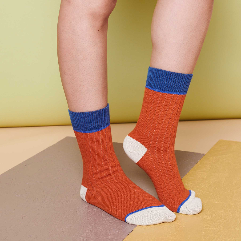 Unisex Organic Cotton Ribbed Ankle Socks - Red Block
