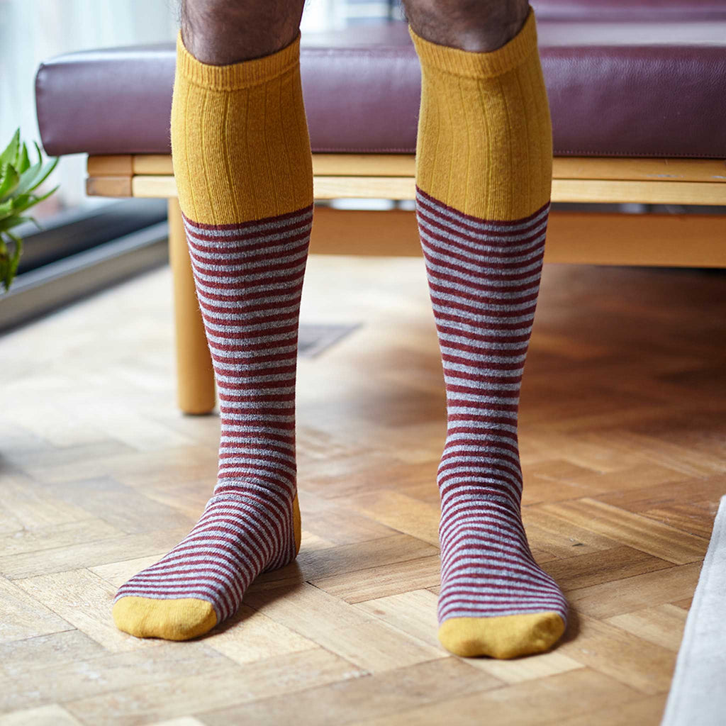KNEE SOCKS - lambswool - men's  - stripe - rust/mid-grey - CASE SIZE 3