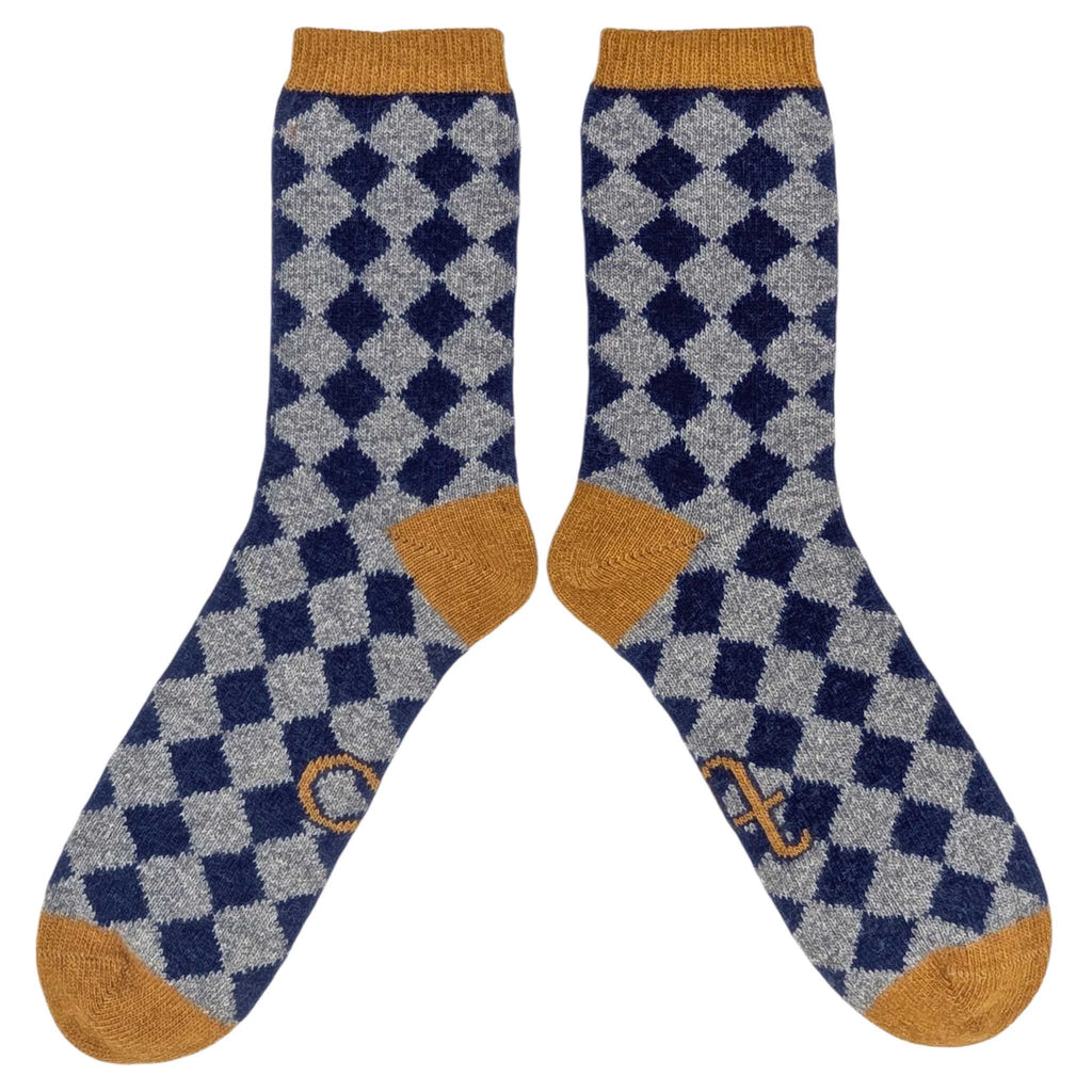 Men's Soft Lambswool Ankle Socks - Navy & Grey Diamonds