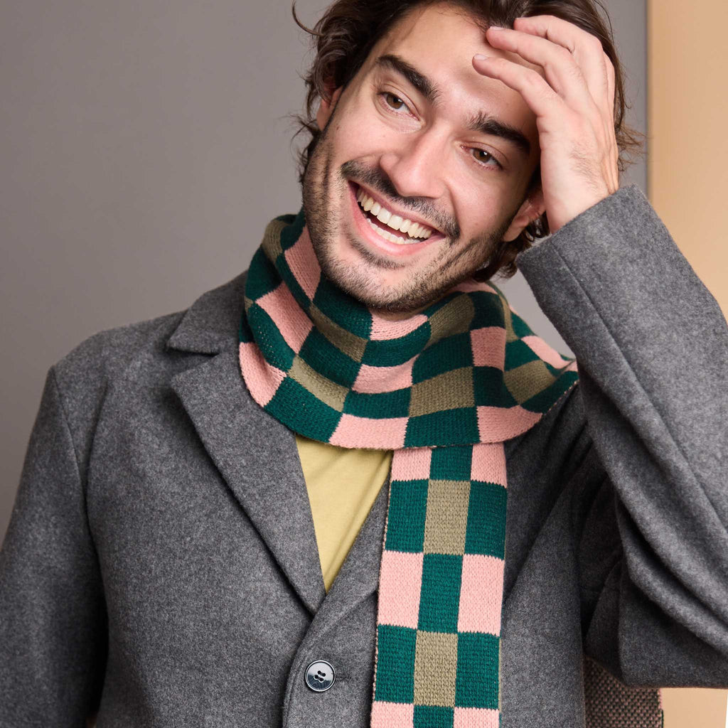 Narrow Lambswool Scarf - Pink & Green Check Pattern