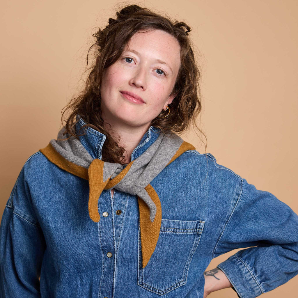 Lambswool Triangle Neckerchief Scarf - Mid-Grey & Mustard Trim